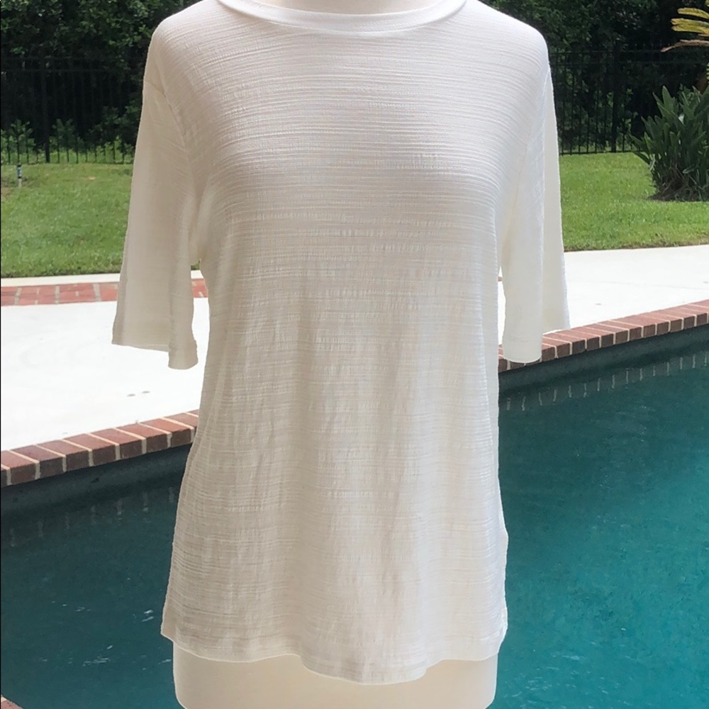 The Fifth Label white short sleeve crew neck shirt